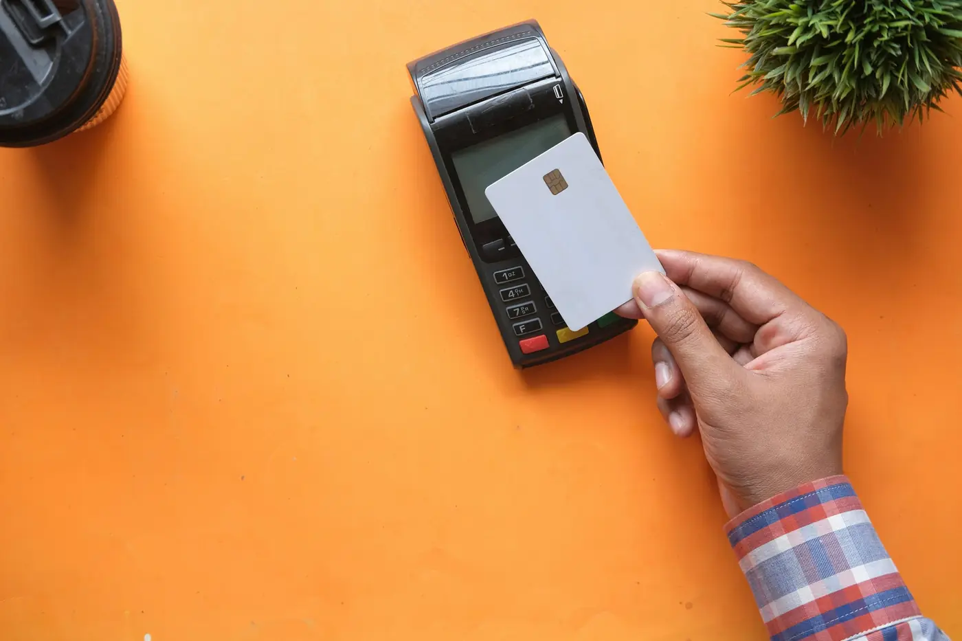 Contactless card payment on a card terminal